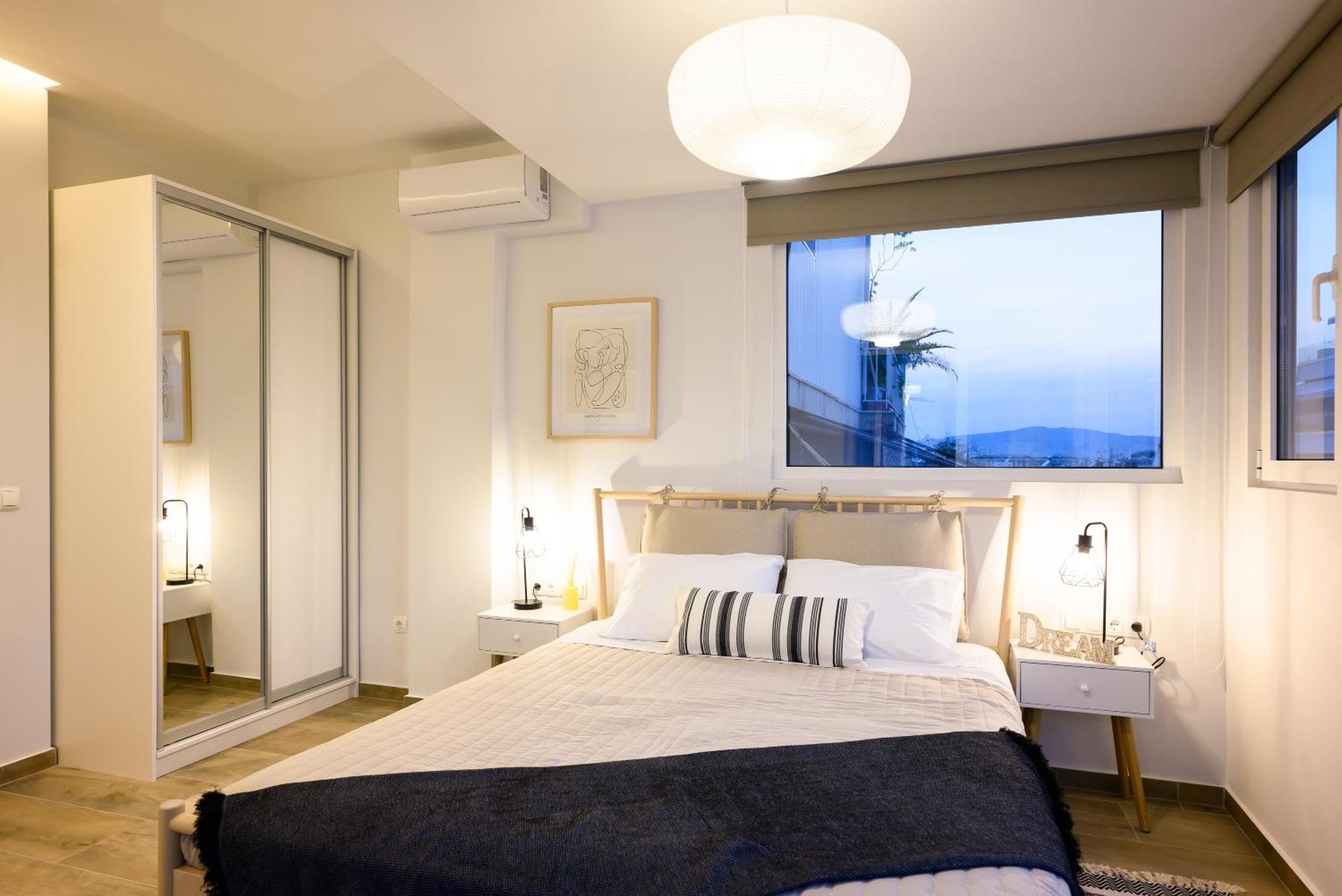 The H Experience - Urban 2Bd Rooftop Athens Center Екстериор снимка